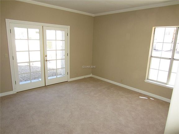 3rd image of 2830 Queens Courtyard Dr #0