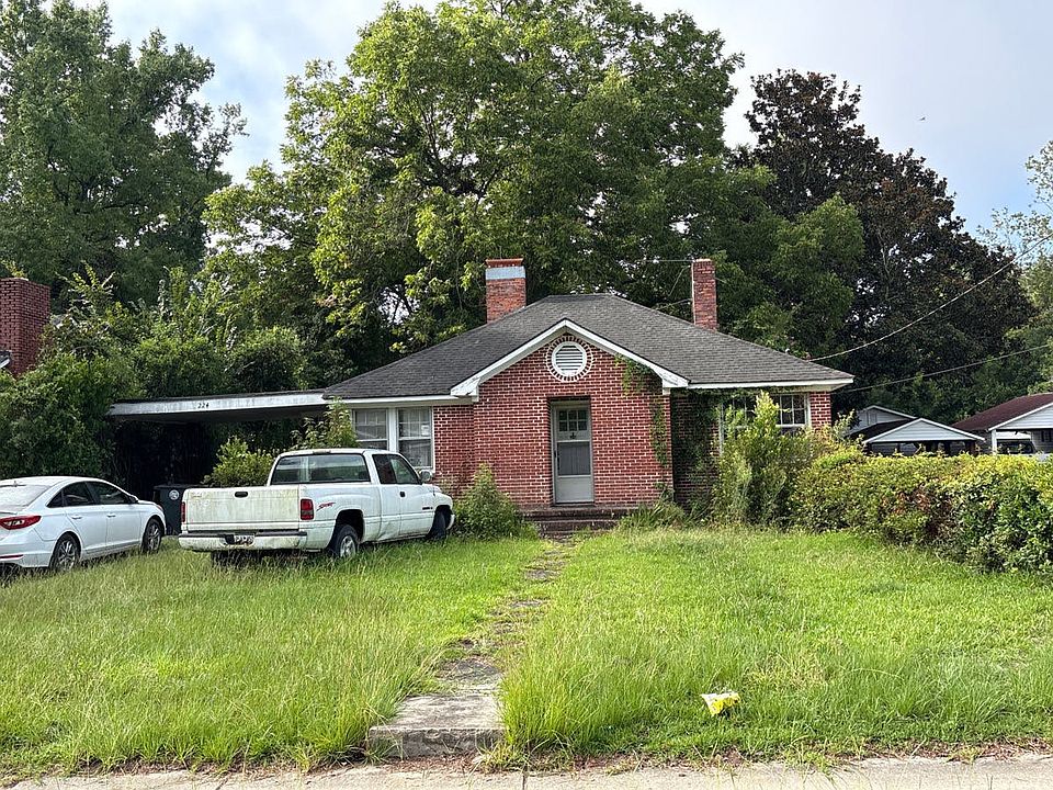 1st image of 224 Dixon St