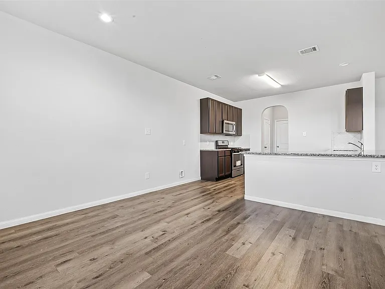4818 Blue Jacaranda Way — Photo 8