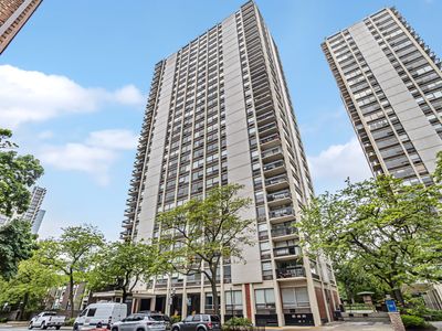 1355 N Sandburg Ter APT 1106D, Chicago, IL, 60610