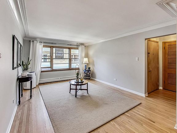 3rd image of 1531 William St #1W