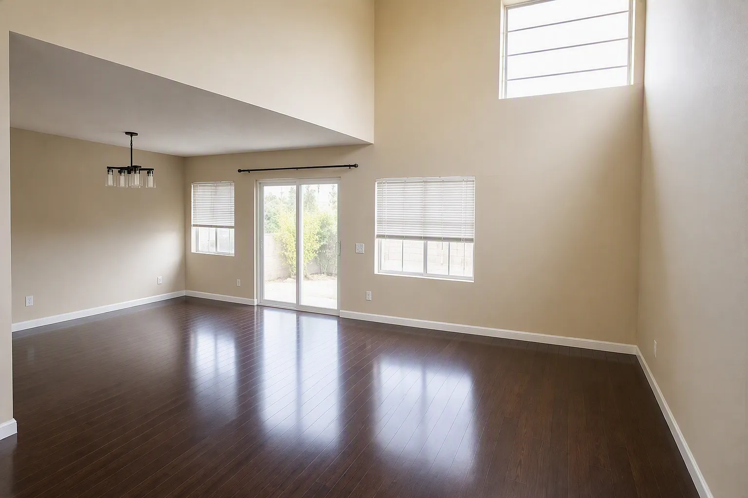 2 bed, 1.5 bath, 1335 sqft, $3,300 — Photo 1