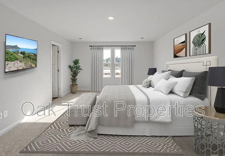 726 Ridgley Dr — Photo 18