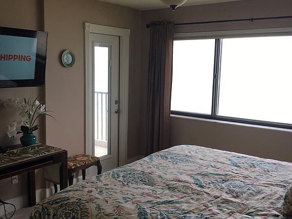 Master bedroom / Ocean View