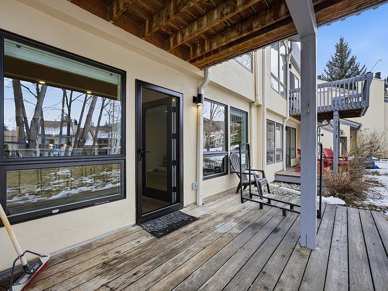 264 Eagle Dr — Photo 13