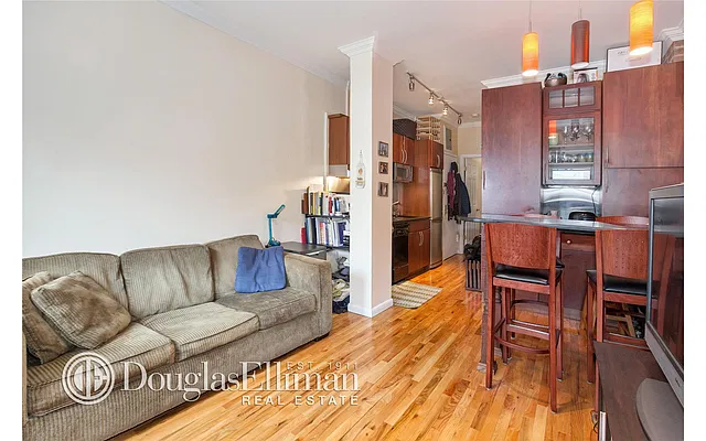 Sold by Douglas Elliman | media 10