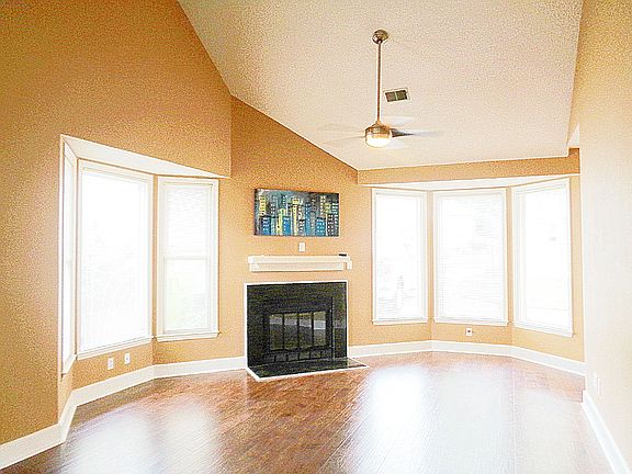 Dble pane Dble hung windows