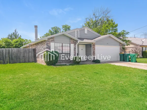 1517 Windsor Dr, Glenn Heights, TX 75154