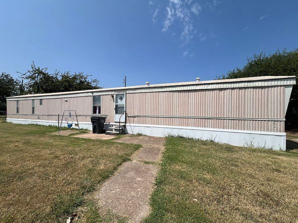 8 Chestnut Cir