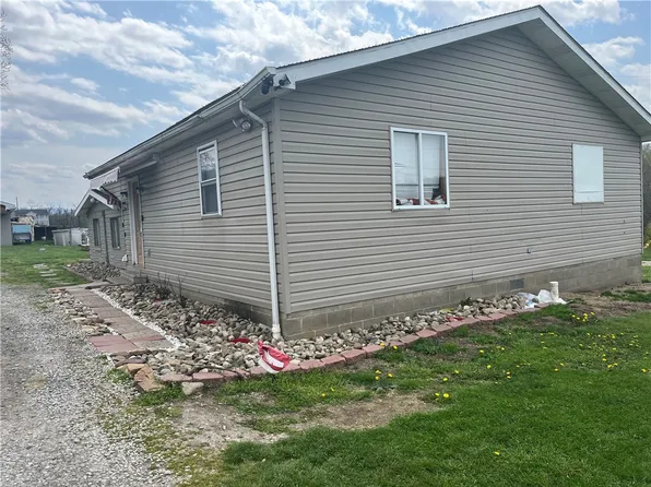 512 Dexter Rd, Scottdale, PA 15683