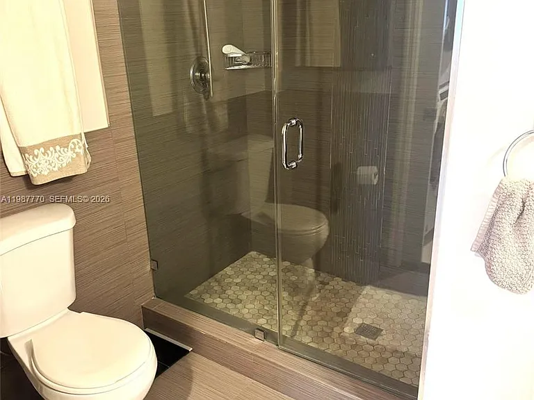 1155 Brickell Bay Dr #1008 — Photo 8