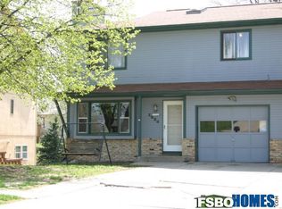 1824 N Ridge Dr, Coralville, IA 52241
