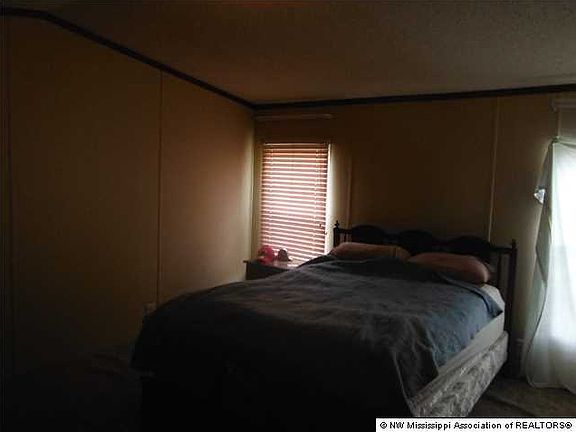 3rd image of 545 Havenhill Cv