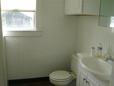 5th image of 10919 Cleveland Ave