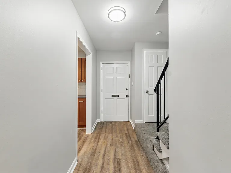 14547 Old Courthouse Way #E — Photo 12