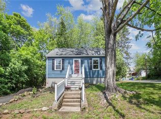 21 Bristol Ave, Waterbury, CT 06708