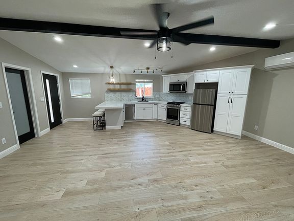 2nd image of 2759 8th St #2