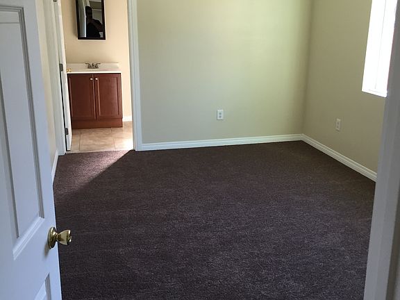 MASTER BEDROOM WITH OWN BATHROOM