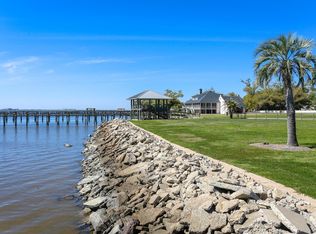 Oliver St, Lake Charles, LA 70607