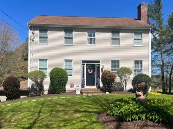 599 Church St, Raynham, MA 02767