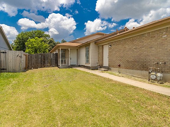 2nd image of 606 Greenlawn Blvd