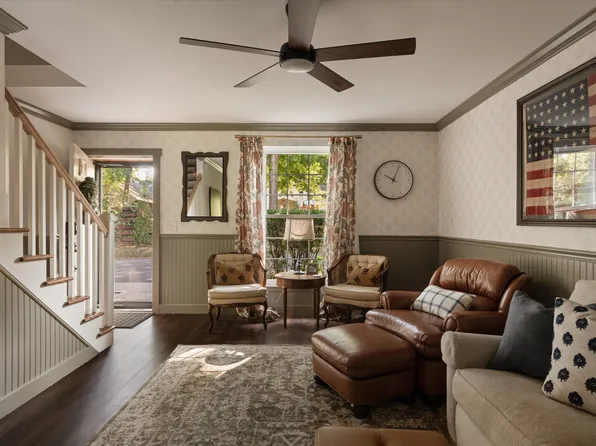 1100 W Main St APT F7, Franklin, TN 37064