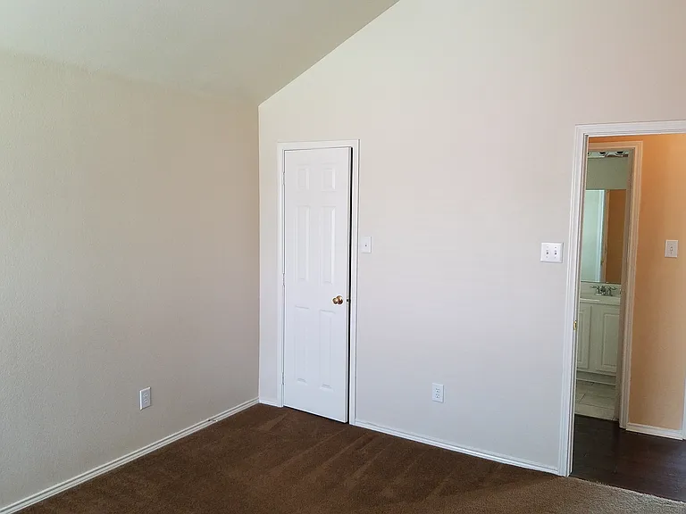 422 Cypress St — Photo 25