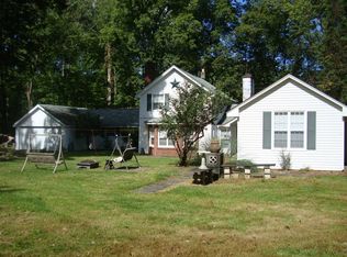 505 Fish Hill Rd, Tannersville, PA 18372