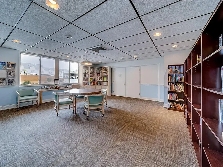 17900 Gulf Blvd #1B — Photo 48
