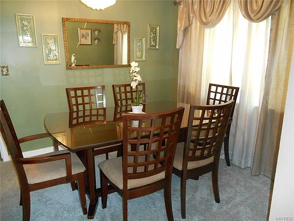 4th image of 77 Newell Ave