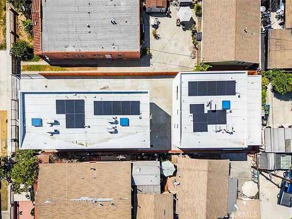 5th image of 5327 Geer St