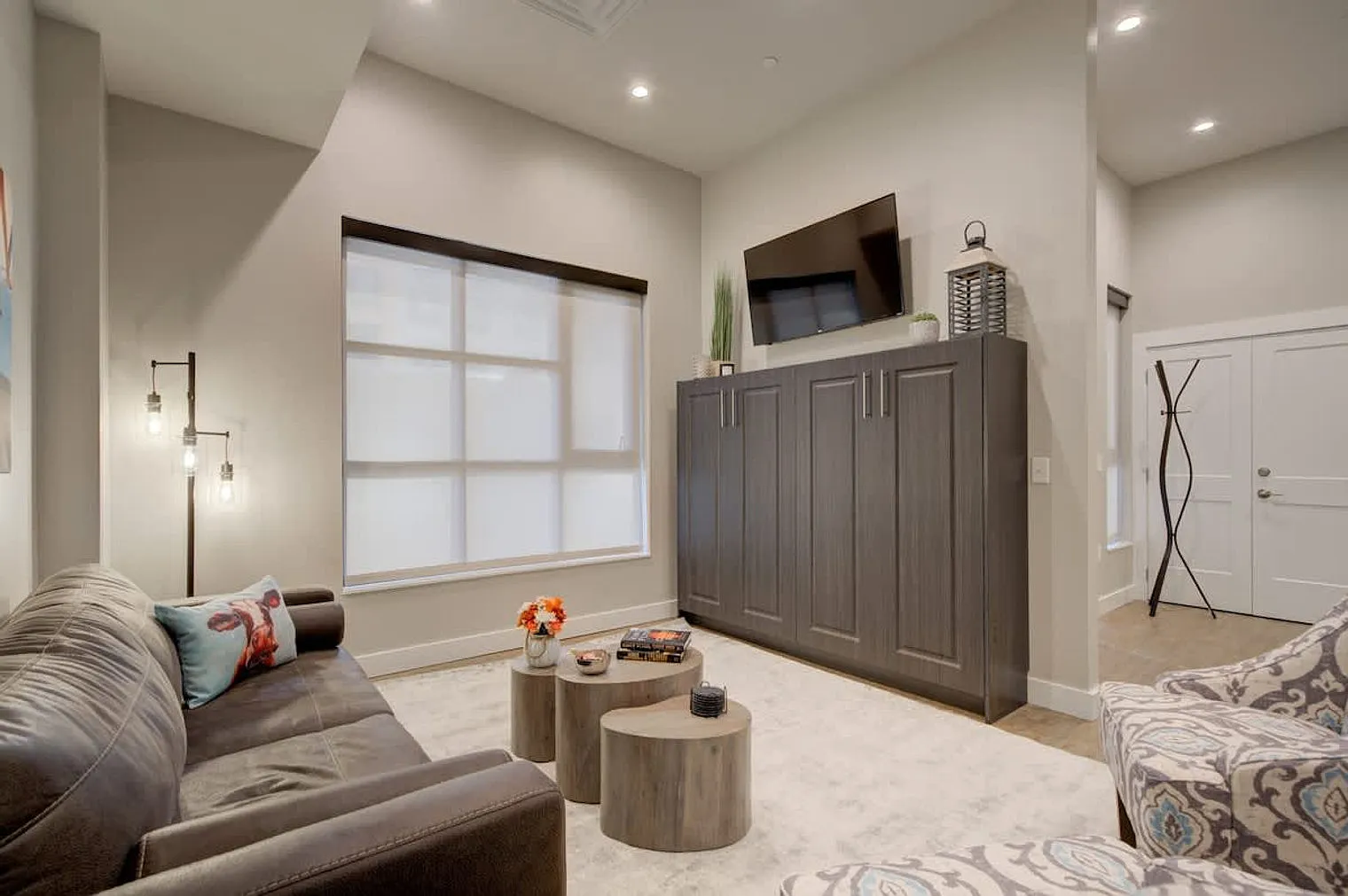 2 bed, 2.0 bath, $6,555 — Photo 3