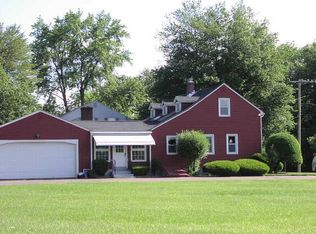 195 N Maple St, Enfield, CT 06082