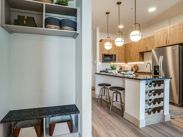 10450 Whistlestop Ln — Photo 24