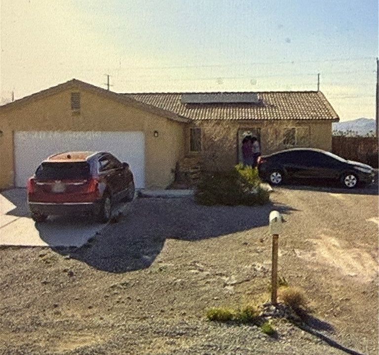 1st image of 1100 Warehouse Rd