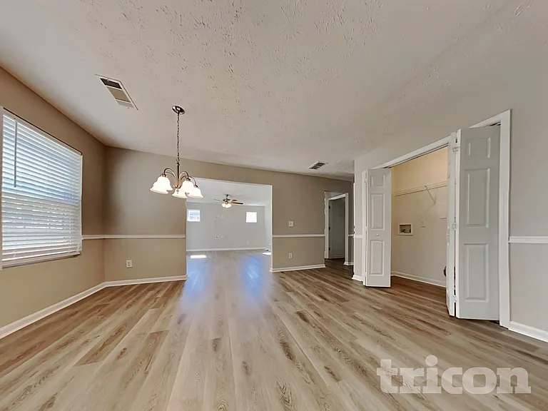 130 Patterson Way — Photo 4