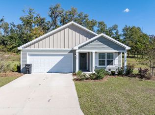 435 SW Jewel Lake Dr, Lake City, FL 32024