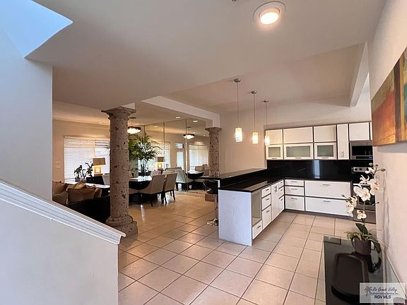 2nd image of 4601 Carmen Ave APT 1704