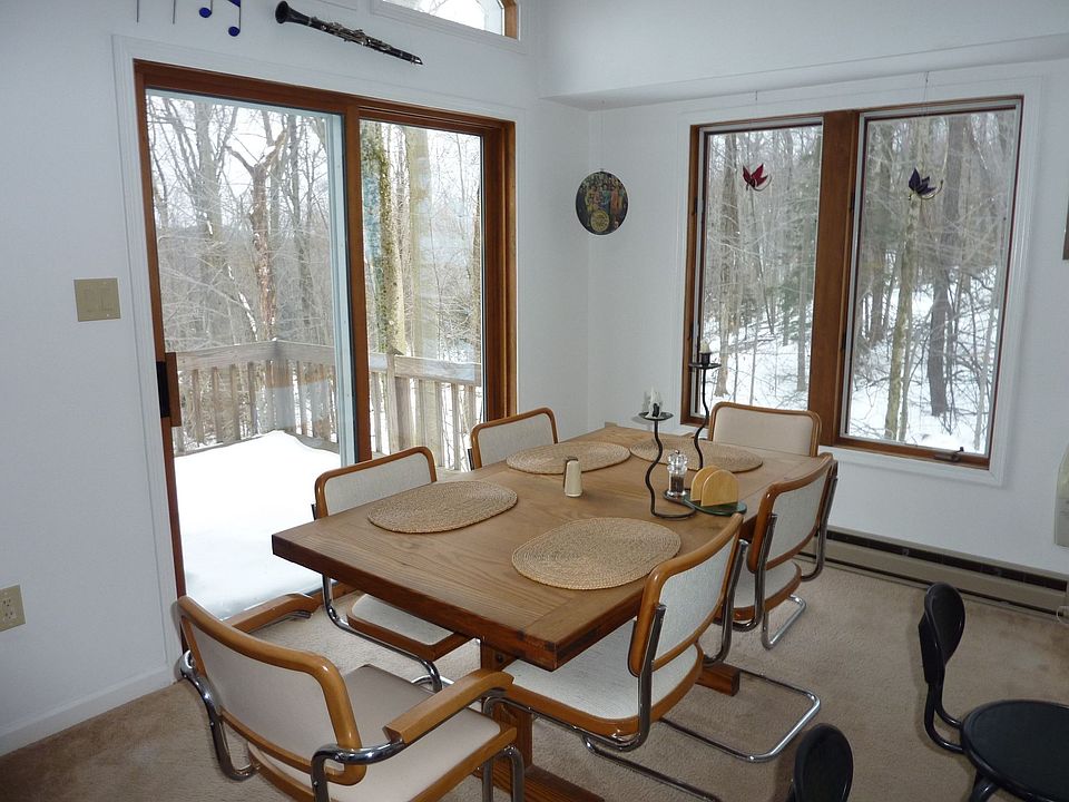 2nd image of 564 Leonhardt Rd