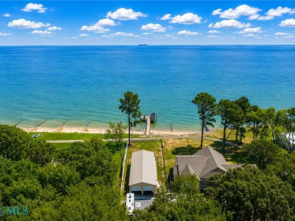 159 Shipwatch Ln, Reedville, VA 22539