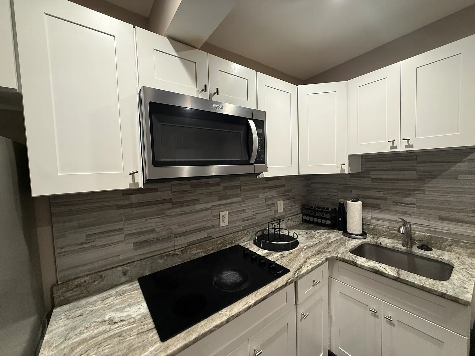 1 bed, 600 sqft, $1,700 — Photo 4