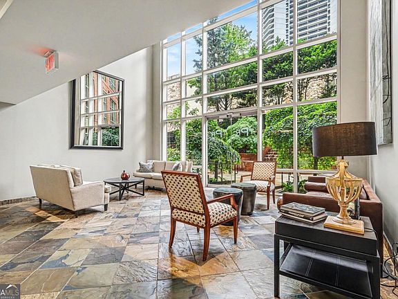 5th image of 2626 Peachtree Rd NW Unit 205