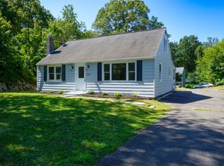 418 Horton Hill Road, Naugatuck, CT 06770