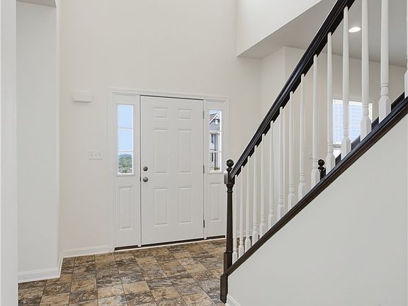 2nd image of 304 Rose Hill Ct