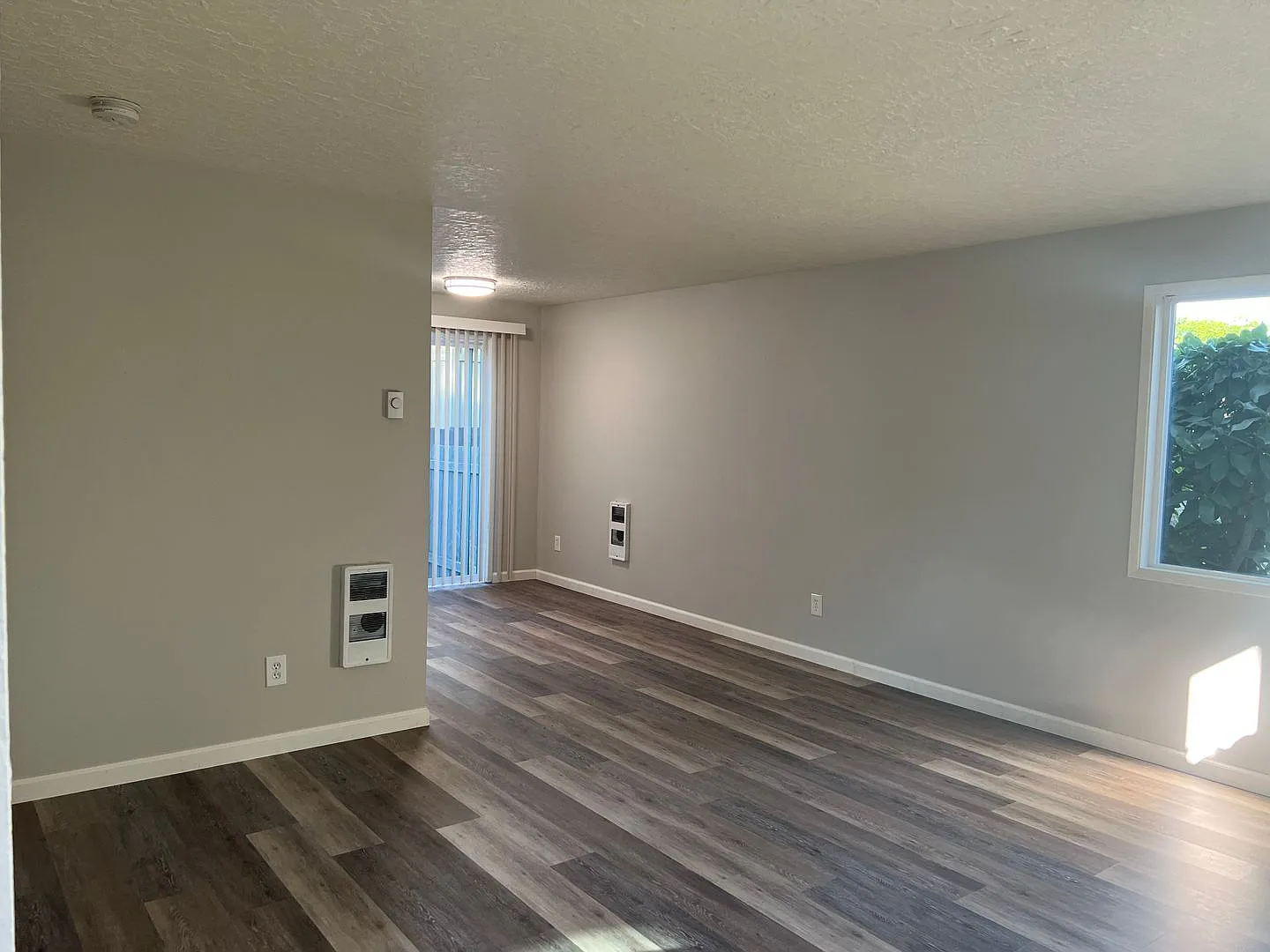 Showing September 8th - View Listing For Details, Specials And To Schedule Your Showing!! — Photo 4