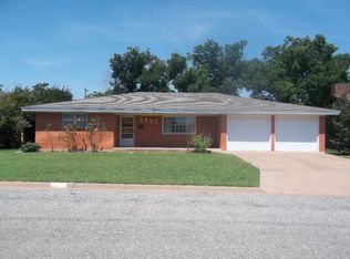 3007 Crockett Ave, Snyder, TX 79549