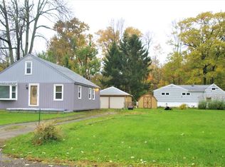 472 Roat Dr, Angola, NY 14006
