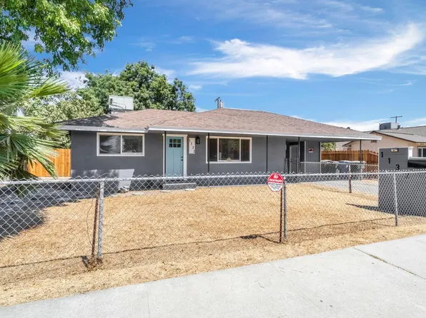 1132 W 7th St, Hanford, CA 93230