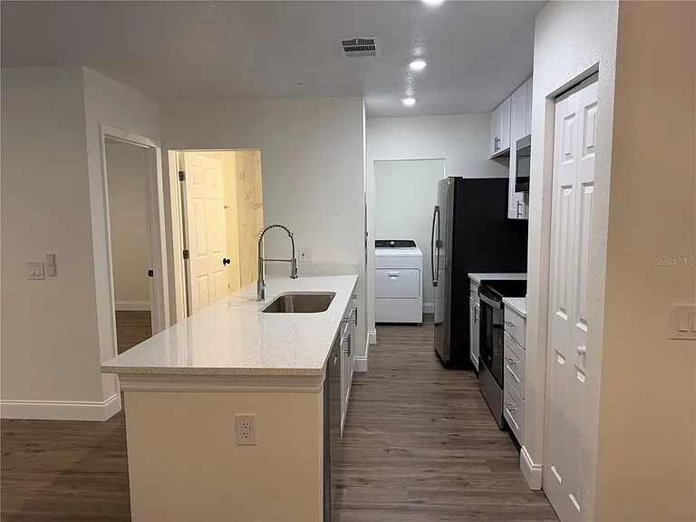 3024 Parkway Blvd #306 — Photo 5