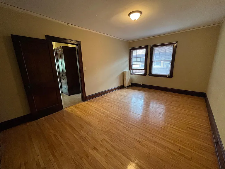 517 Asbury St #9 — Photo 11